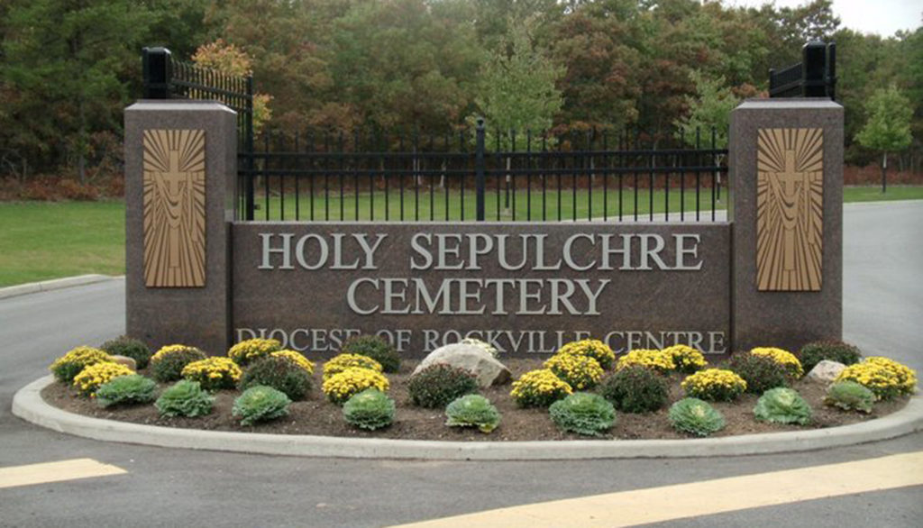 Holy Sepulchre cemetery Coram, New York